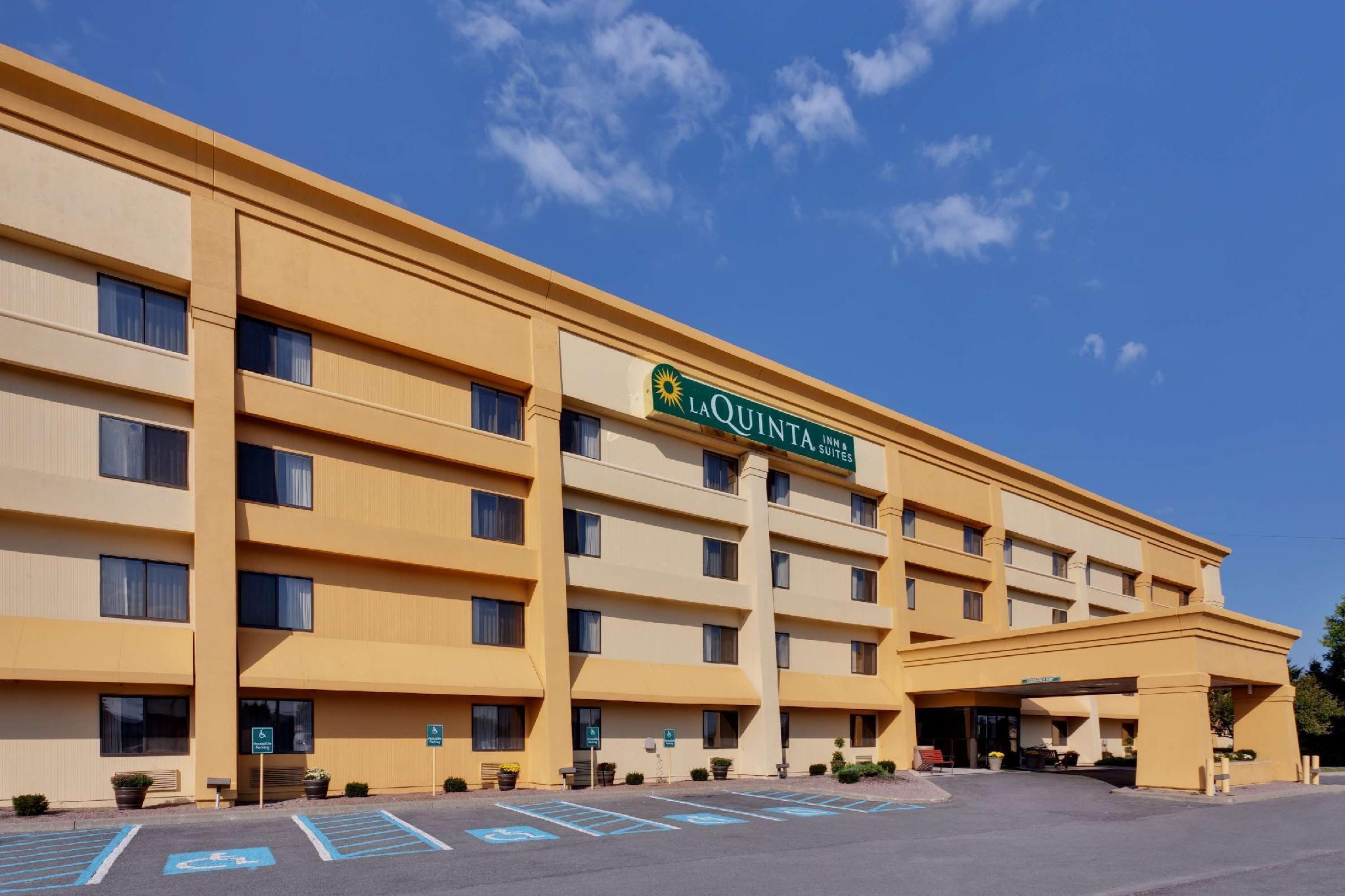 La Quinta By Wyndham Plattsburgh Exterior foto