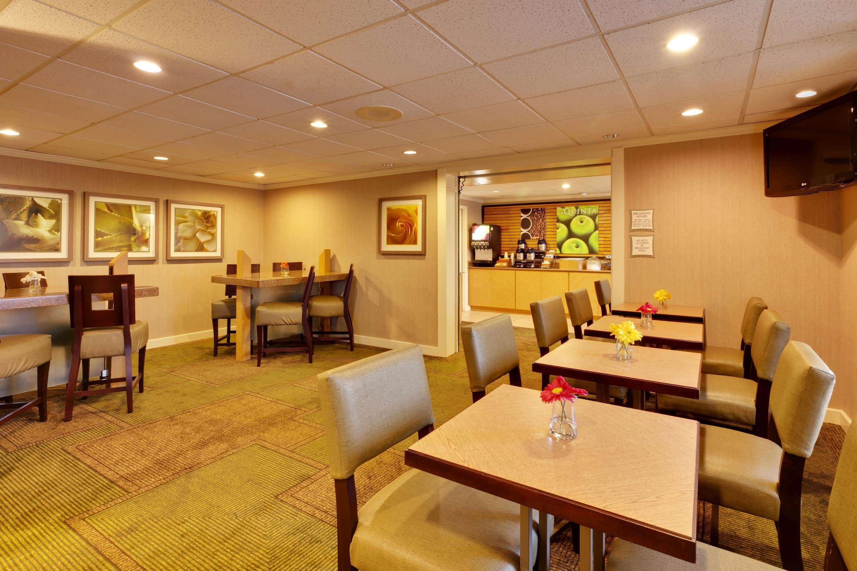 La Quinta By Wyndham Plattsburgh Exterior foto