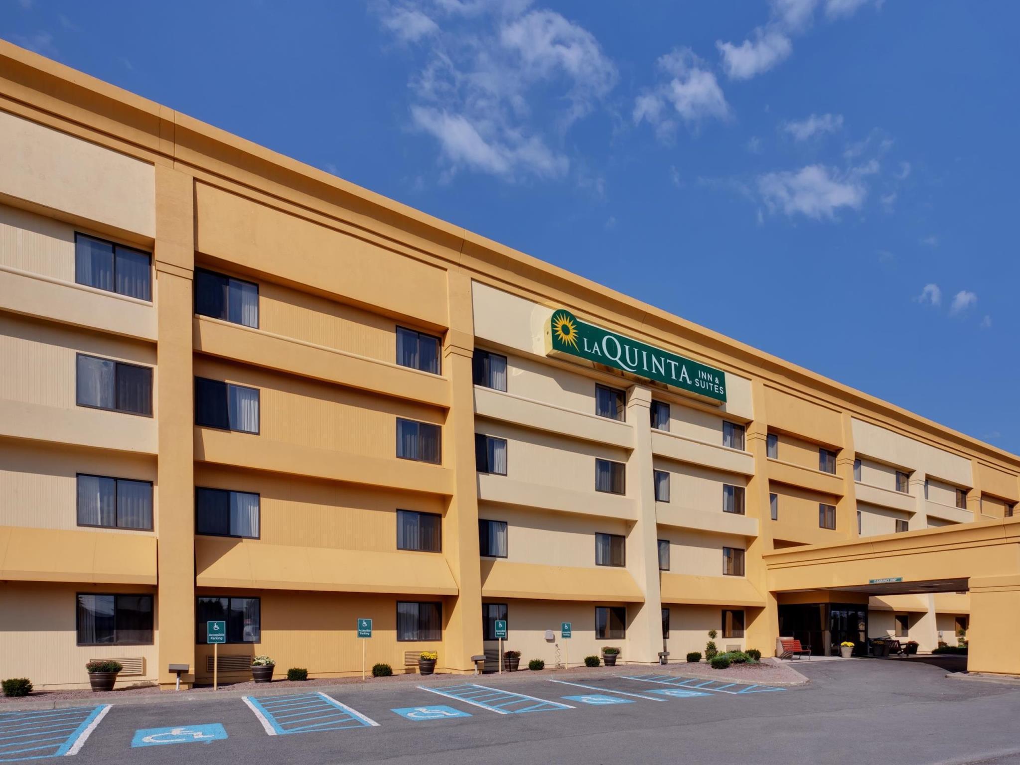 La Quinta By Wyndham Plattsburgh Exterior foto