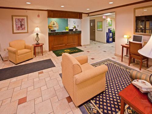 La Quinta By Wyndham Plattsburgh Interior foto