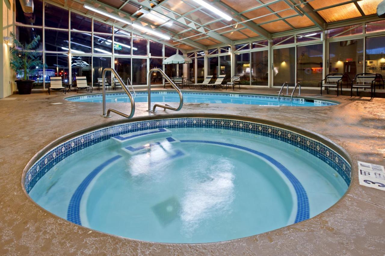 La Quinta By Wyndham Plattsburgh Exterior foto